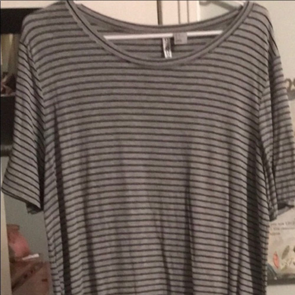 H & M T-shirt dress size Medium